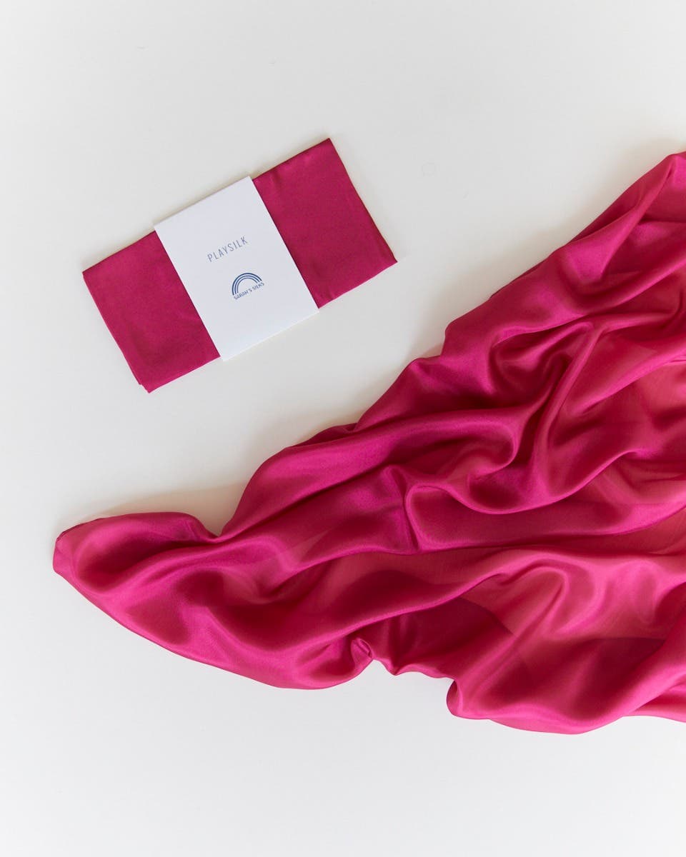 Sarah's Silks Playsilks 90x90 cm  - Red violet image