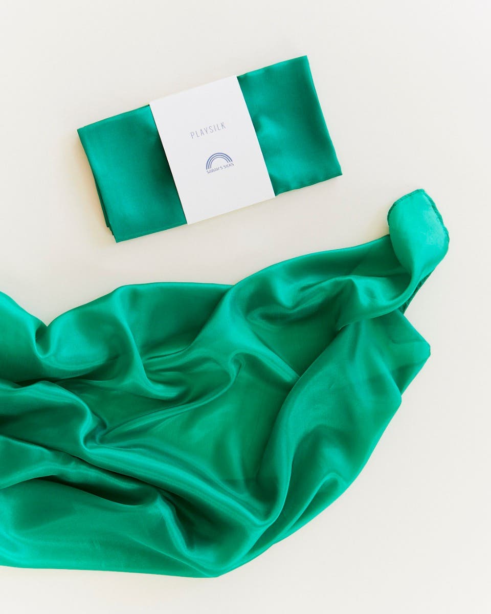 Sarah's Silks Playsilks 90x90 cm  - Emerald green image