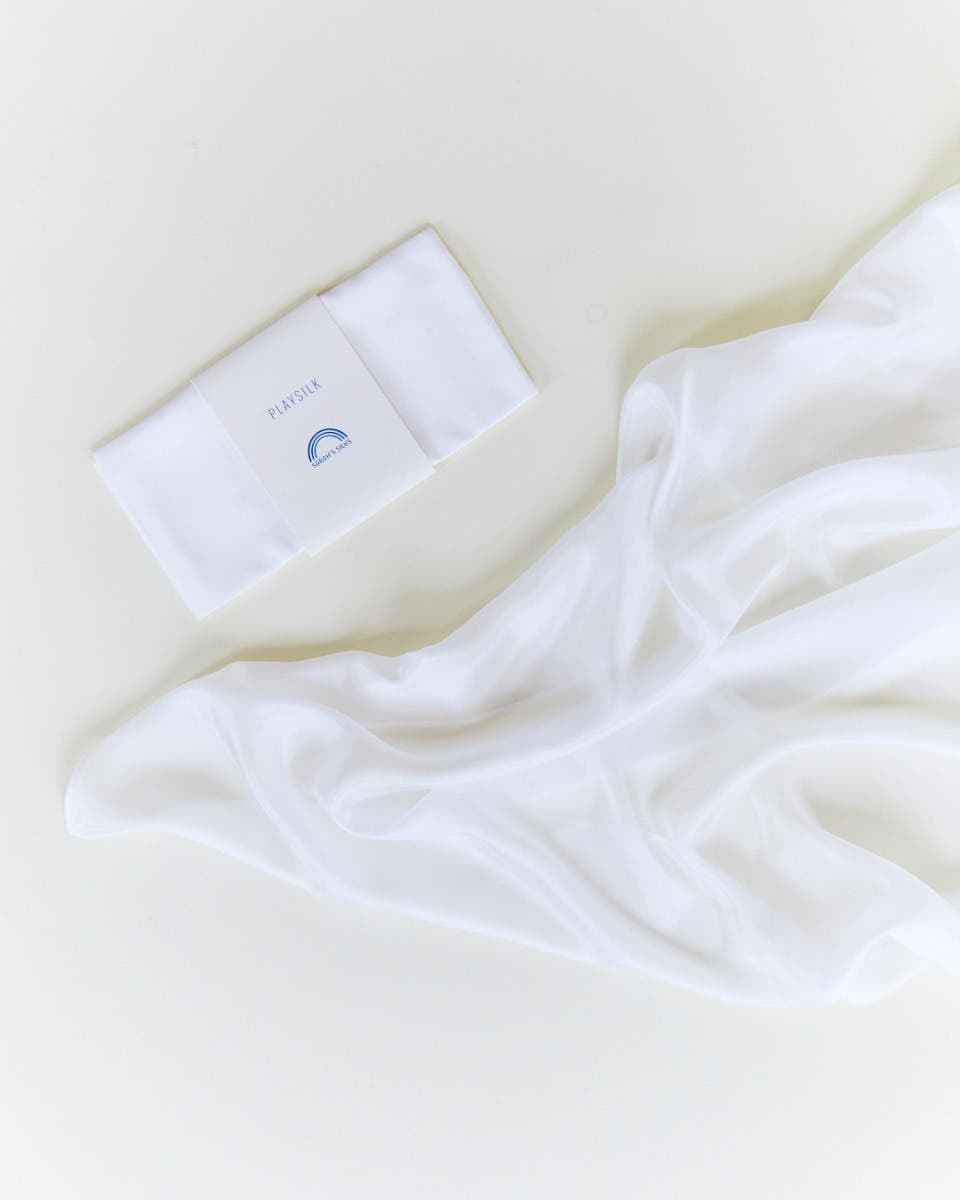 Sarah’s Silks Playsilks 53x53cm - white image